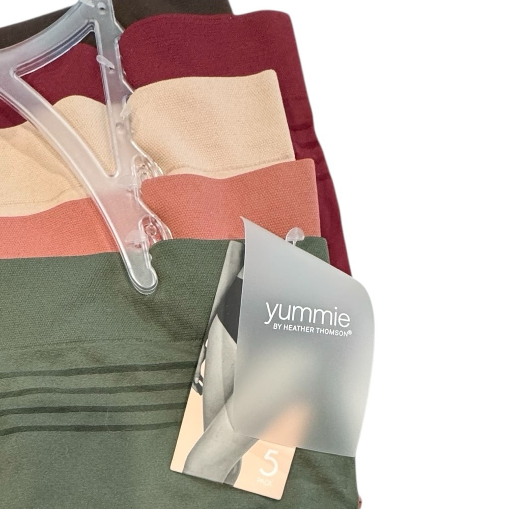 YUMMIE 5 Pack Solids Seamless Stretchy Comfy Tagfree Panties Briefs NWT Large - Picture 3 of 15